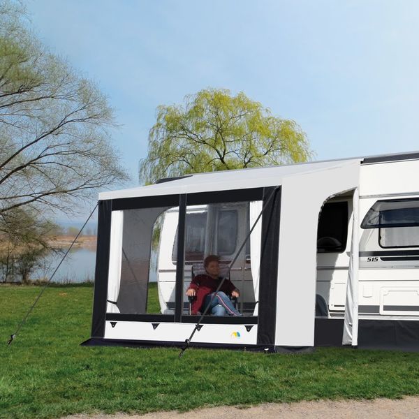 Celosezónny čiastočný stan Tessin