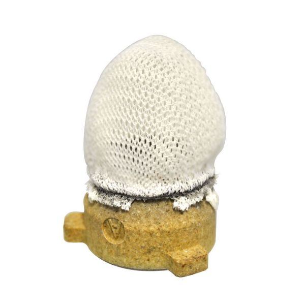 Skrutkovací plášť