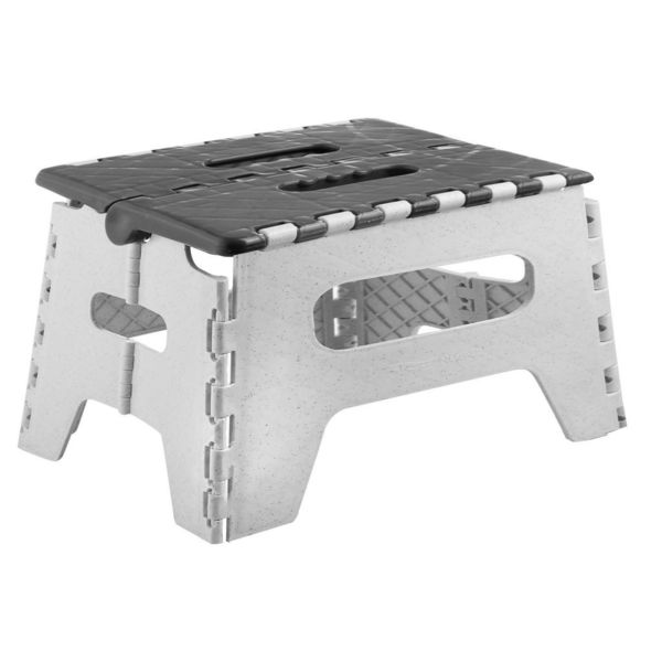 Nástupný schodík Plyer