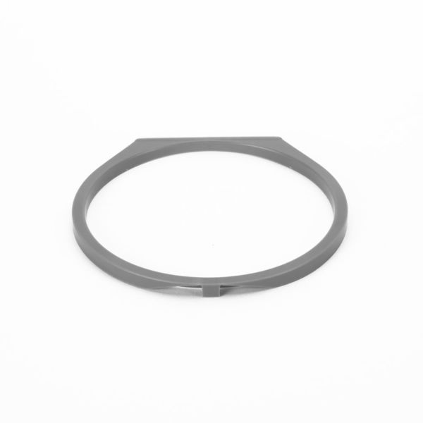 Upevňovací krúžok hore