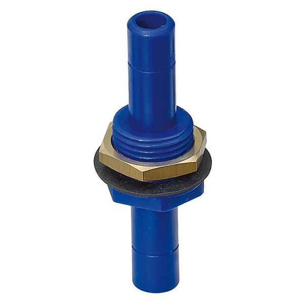 Priechod nádrže na sladkú vodu