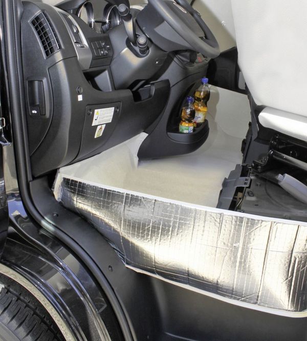 Podložka na nohy Footwell, pre Ducato postavená od 05/2014, v tvare panvy, béžová