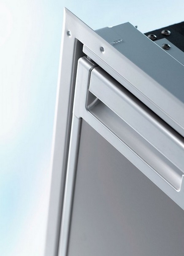 Zapustený montážny rám CRX 65