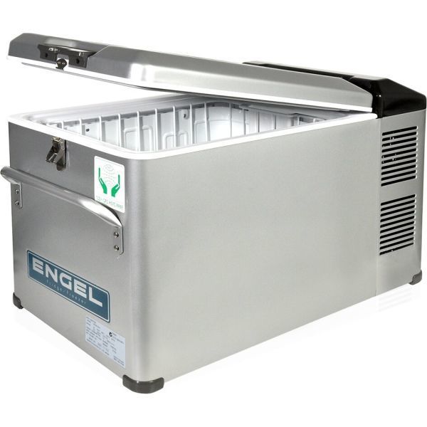 Kompresorový chladiaci box Engel MT-45-FS, 12V/24V/230V, 40 l