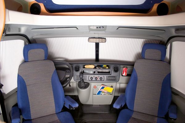 Roleta REMI Front IV na Renault Master