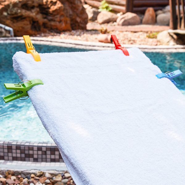 Svorky na uteráky na pláž