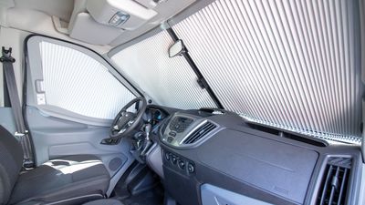Zatemňovacia roleta REMIfront IV Ford Transit od 07/2019