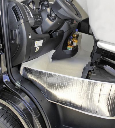Podložka na nohy Footwell, pre Ducato postavená od 05/2014, v tvare panvy, béžová