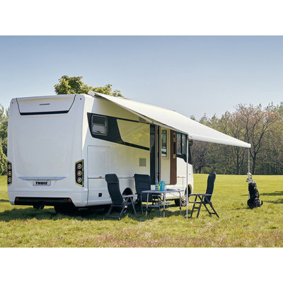 Thule Omnistor 9200 s motorom